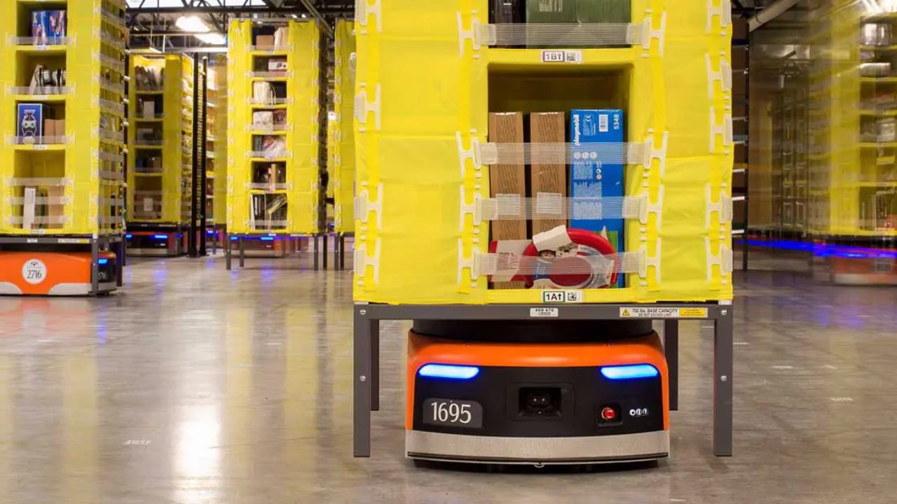 Amazon Revoluciona su Logística: Nuevos Centros de Distribución con 10 Veces Más Robots
